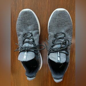 Nike Women’s Sportswear Tennis Shoes EUC Sz 9 Black Gray & White Slip On